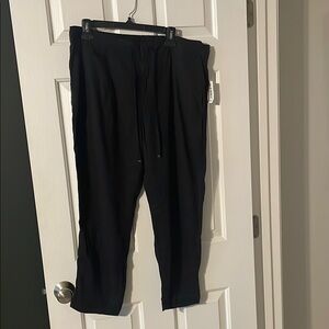 Day/night lightweight black pants from Old Navy